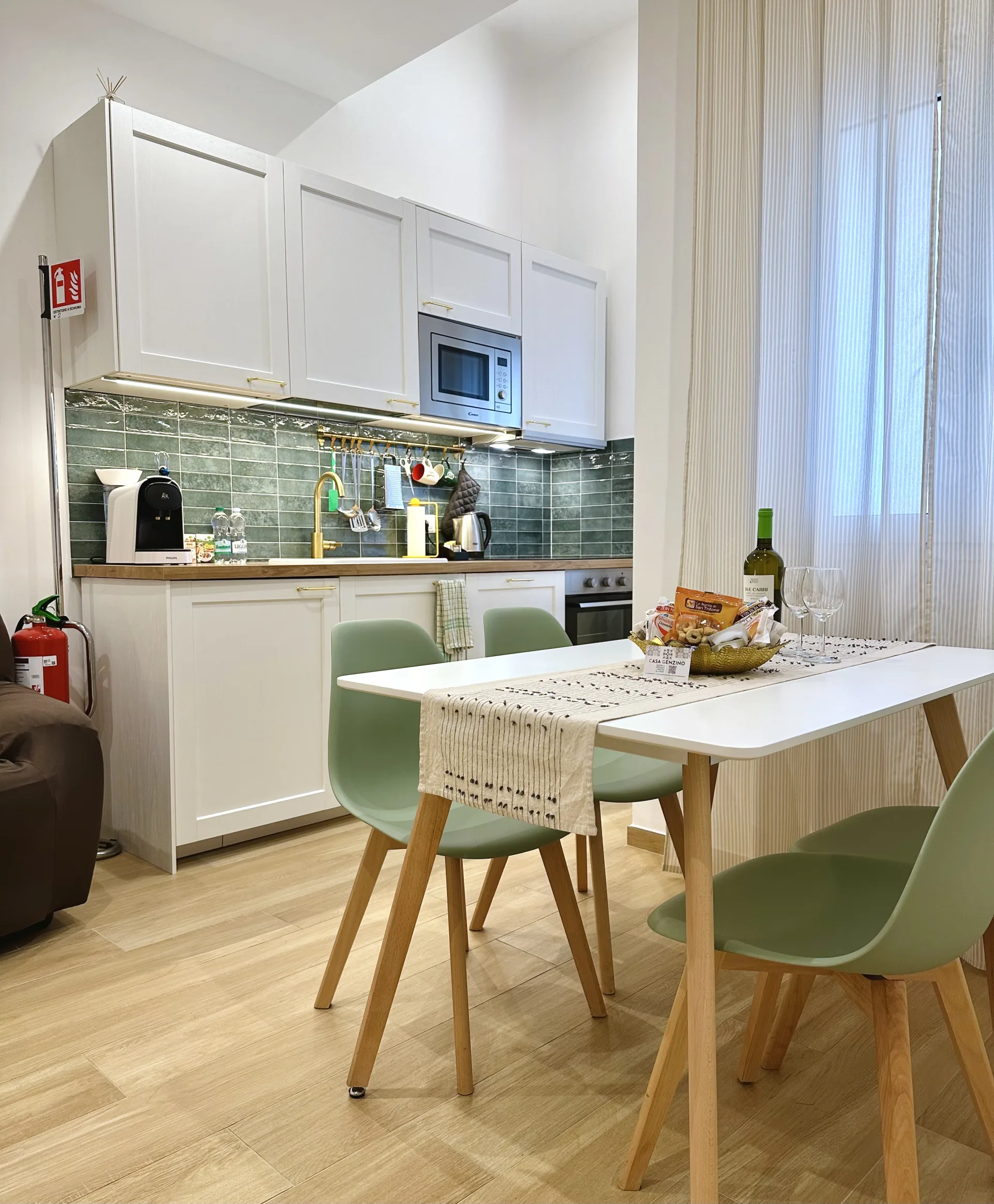 Interno Appartamento Smeraldo, Casa Genzino Molfetta